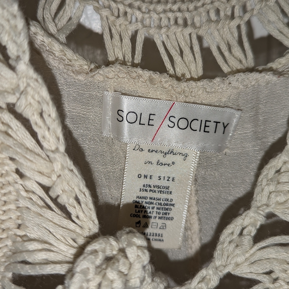 Bohemian crochet duster shawl - Picture 3 of 4